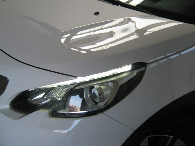 PEUGEOT 2008 usata, con Sistema di navigazione