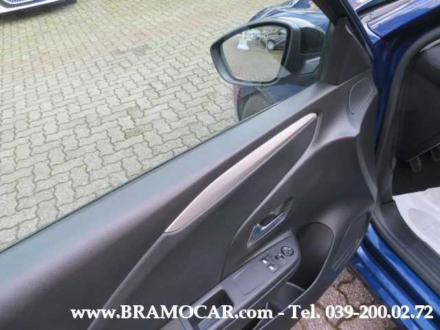 OPEL Corsa usata, con Controllo trazione