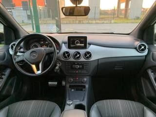MERCEDES-BENZ B 180 usata, con Cruise Control