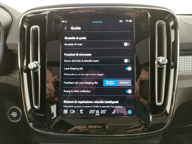 VOLVO XC40 usata, con Luci diurne LED