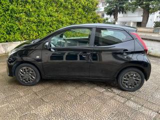 TOYOTA Aygo usata 11