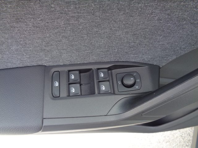 SEAT Arona usata, con Boardcomputer