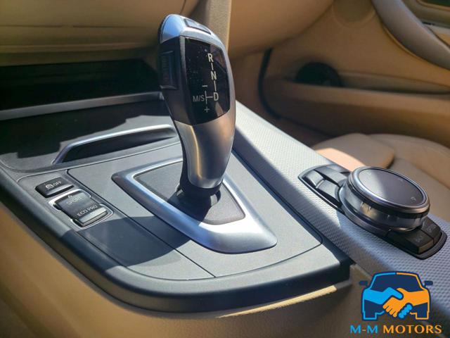 BMW 320 usata, con Park Distance Control