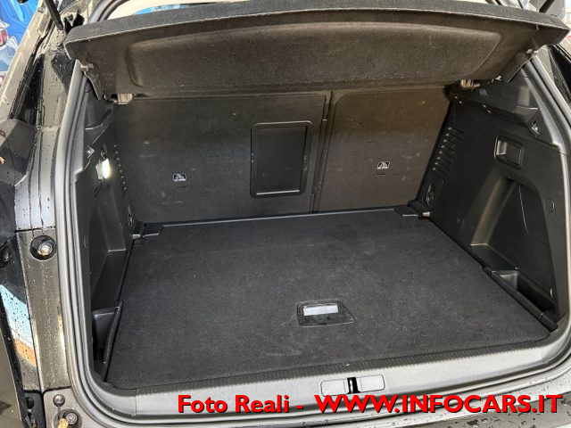 PEUGEOT 3008 usata, con Controllo elettronico della corsia