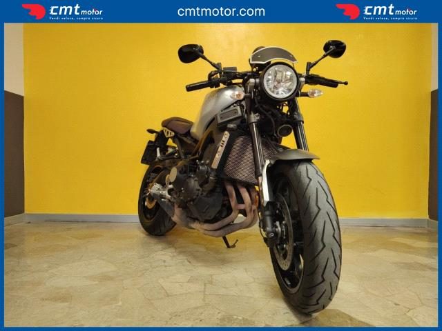 YAMAHA XSR 900 usata 1