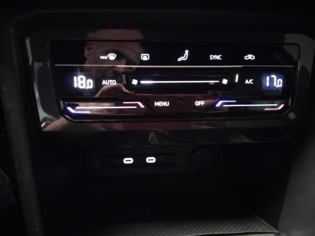 VOLKSWAGEN Tiguan usata, con Bluetooth