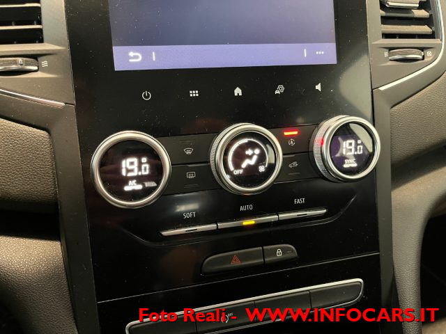 RENAULT Megane usata, con Touch screen