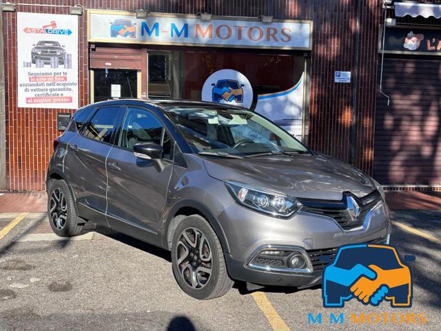 RENAULT Captur usata, con Autoradio