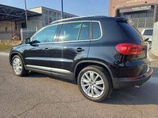 VOLKSWAGEN Tiguan usata, con Airbag laterali