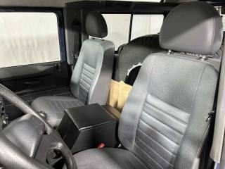 LAND ROVER Defender usata 16