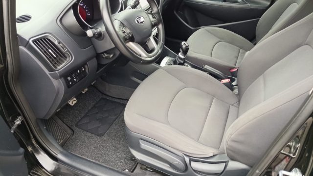 KIA Rio usata, con Fari LED