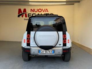 LAND ROVER Defender usata, con Autoradio