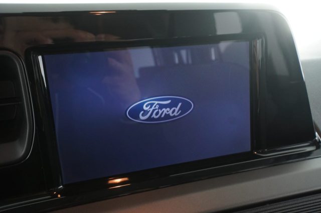 FORD Tourneo Courier usata 14