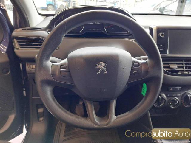 PEUGEOT 208 usata, con Airbag testa