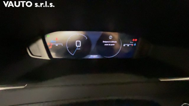 PEUGEOT 2008 usata, con Airbag testa