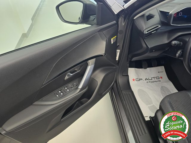 PEUGEOT 2008 usata 25