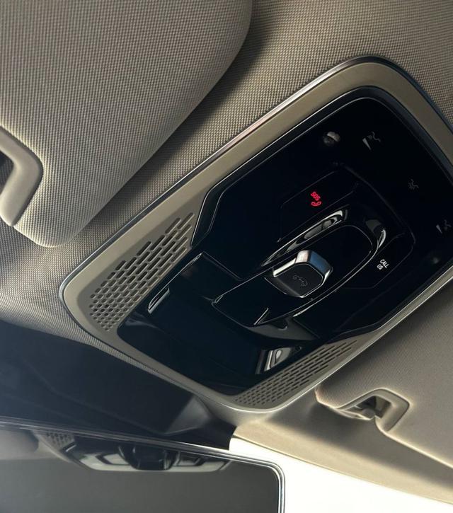 LYNK & CO 01 usata, con Fari LED