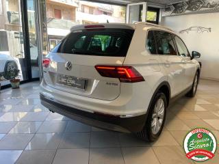 VOLKSWAGEN Tiguan usata, con Fari LED