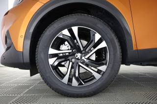 PEUGEOT 2008 usata 8