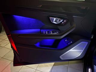 LAMBORGHINI Urus usata, con Riconoscimento dei segnali stradali