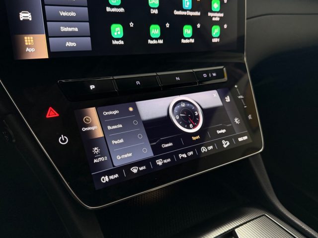 MASERATI Grecale usata, con MP3