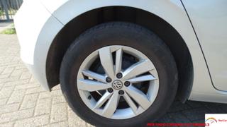 VOLKSWAGEN Polo usata, con Sensori di parcheggio anteriori