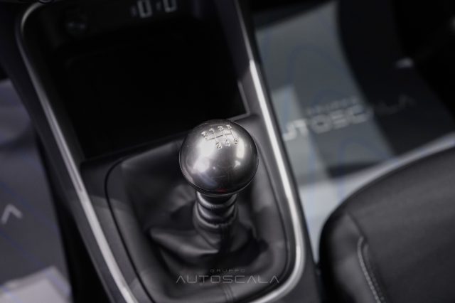 JEEP Avenger usata, con Specchietti laterali elettrici
