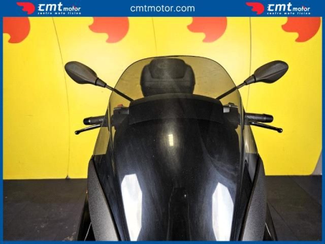 PIAGGIO MP3 usata 8