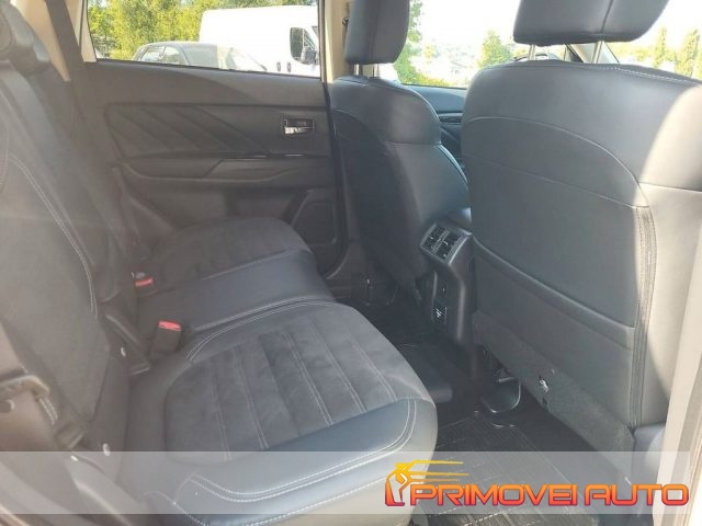 MITSUBISHI Outlander usata, con ESP