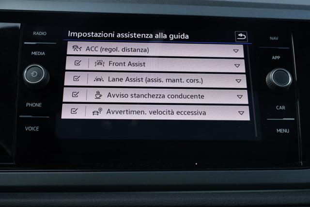 VOLKSWAGEN Taigo usata, con ESP