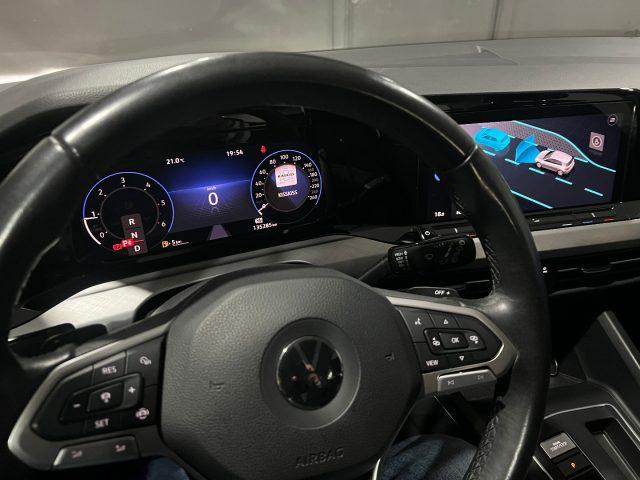 VOLKSWAGEN Golf usata, con Boardcomputer