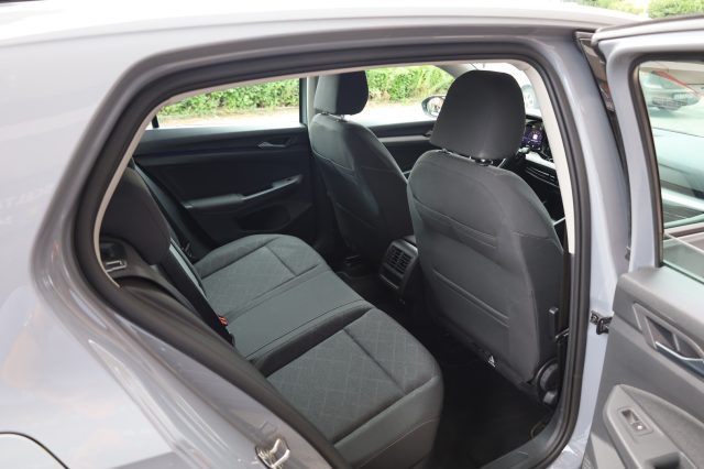 VOLKSWAGEN Golf usata 125