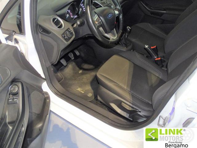 FORD Fiesta usata, con ESP