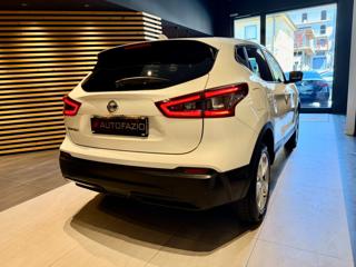 NISSAN Qashqai usata, con Lettore CD