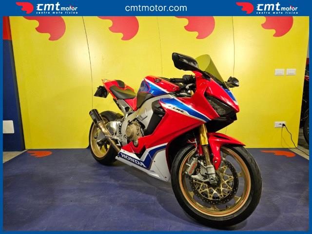 HONDA CBR 1000 RR usata 1