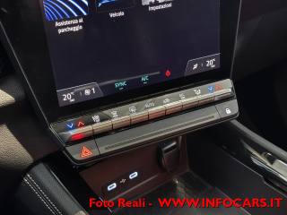 RENAULT Austral usata, con USB