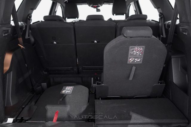 PEUGEOT 5008 usata 32