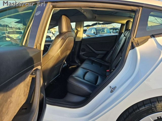 TESLA Model 3 usata, con Interni in pelle
