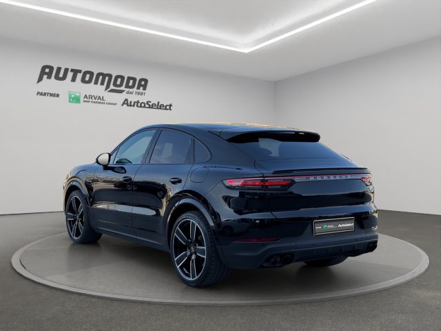 PORSCHE Cayenne usata, con Autoradio