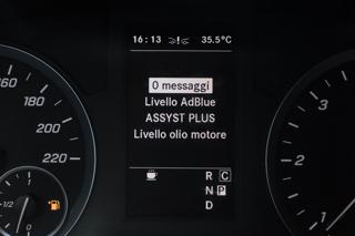 MERCEDES-BENZ Vito usata, con USB