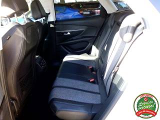PEUGEOT 3008 usata, con Climatizzatore