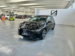 VOLKSWAGEN Golf usata, con Airbag laterali