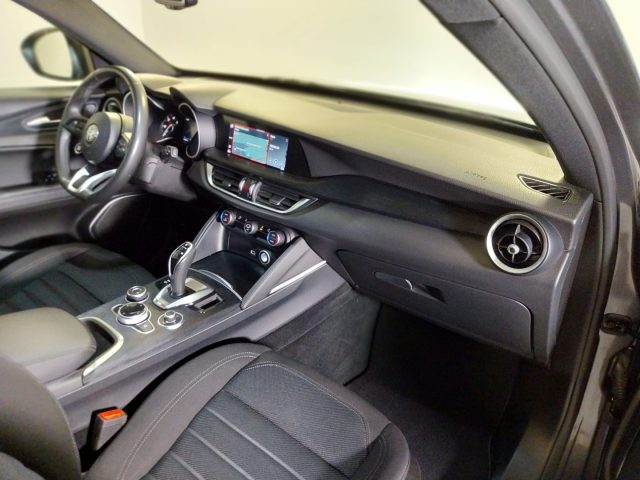 ALFA ROMEO Stelvio usata, con Servosterzo