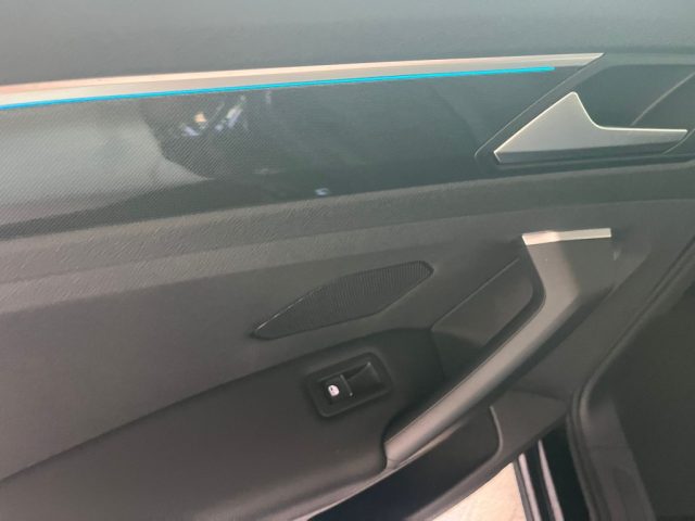 VOLKSWAGEN Tiguan usata, con Fendinebbia