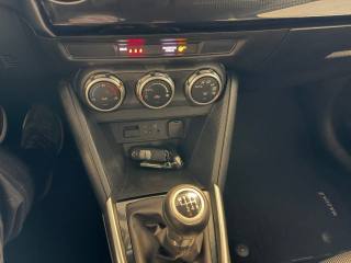 MAZDA 2 usata, con Bluetooth