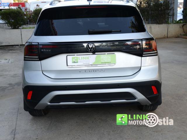 VOLKSWAGEN T-Cross usata 25