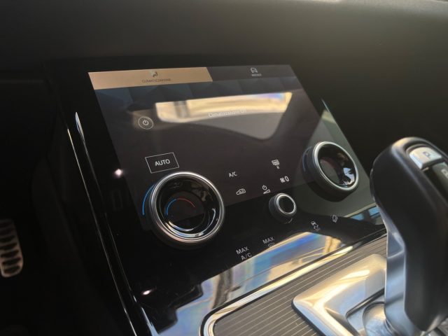 LAND ROVER Range Rover Evoque usata, con USB