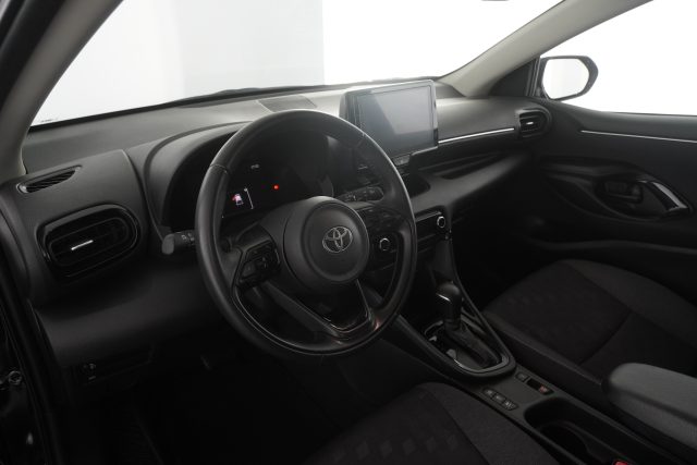 TOYOTA Yaris usata 1
