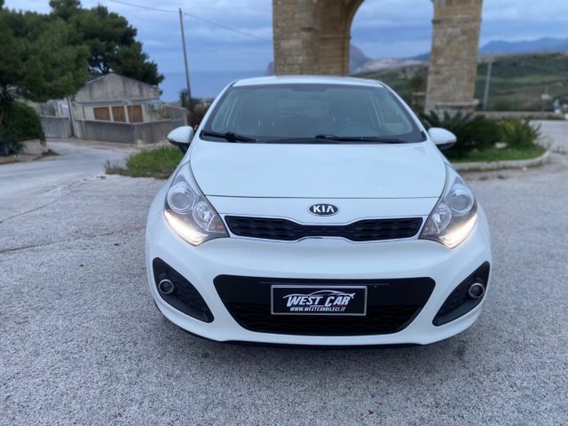 KIA Rio usata, con Controllo trazione