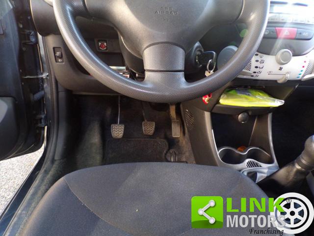 TOYOTA Aygo usata, con Vivavoce